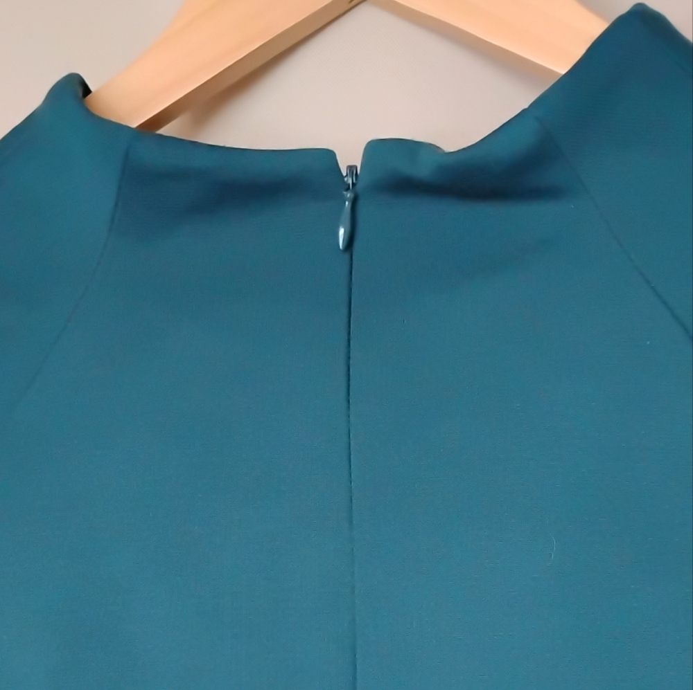 Donna Morgan BodyCon Knee Length Cap Sleeve Green Dress Sz 12 - Picture 6 of 7